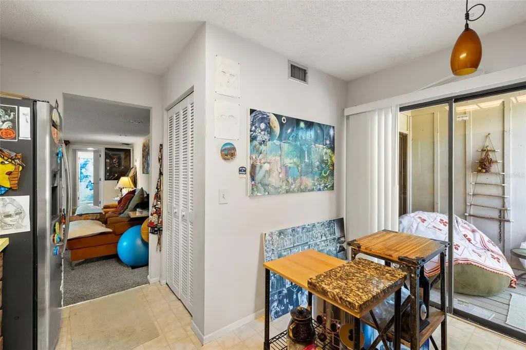 2200 Bahia Vista Street Sarasota FL 34239