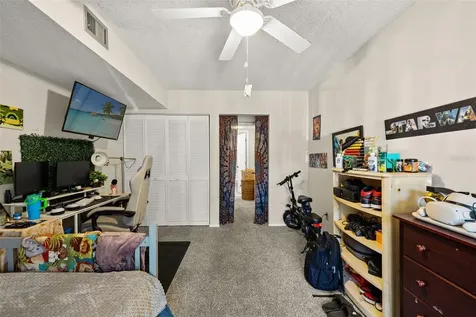 2200 Bahia Vista Street Sarasota FL 34239
