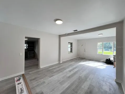 107 Oakland Drive Deland FL 32720