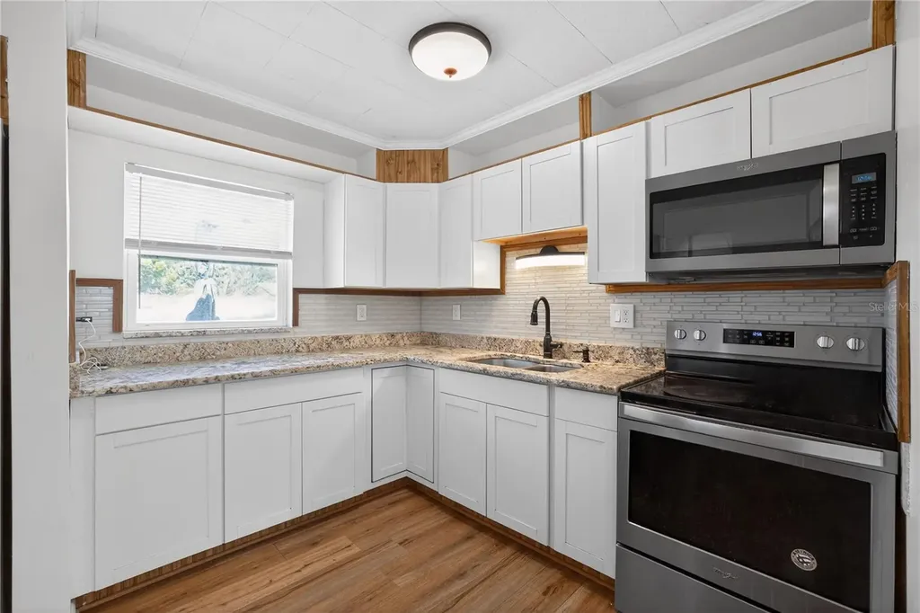 6749 81st Avenue N Pinellas Park FL 33781