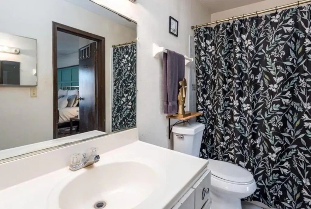 2342 Huntington Green Court Orlando FL 32839