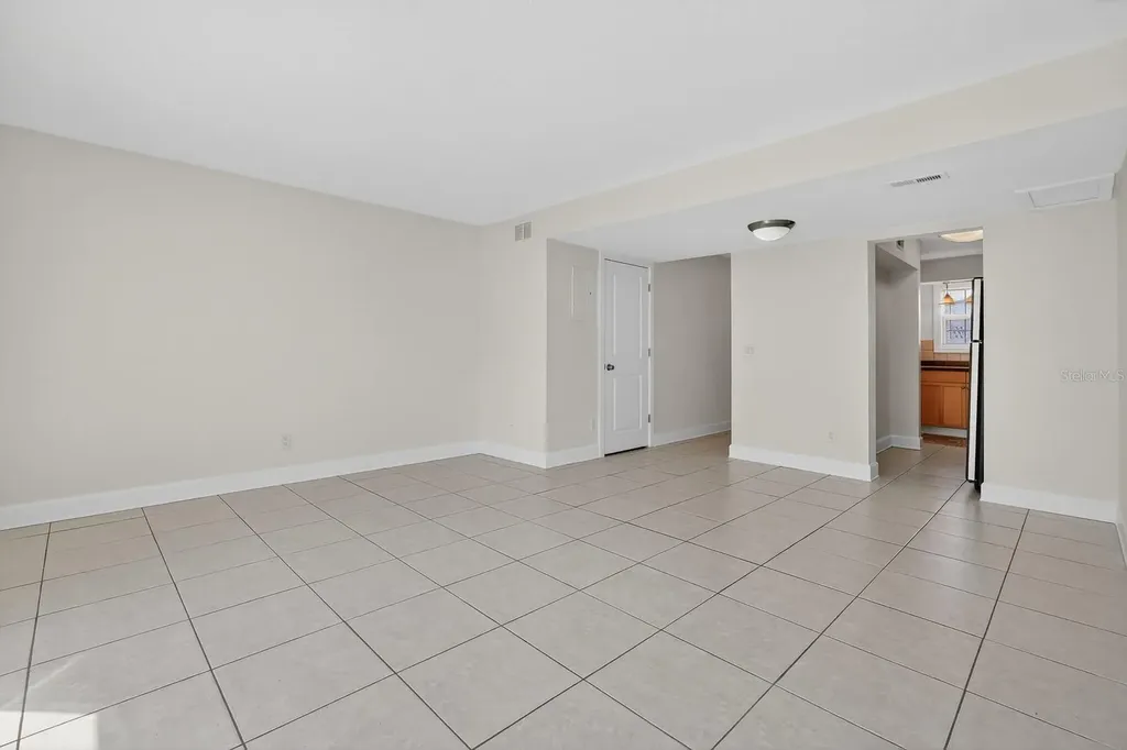437 N Oleander Avenue Daytona Beach FL 32118