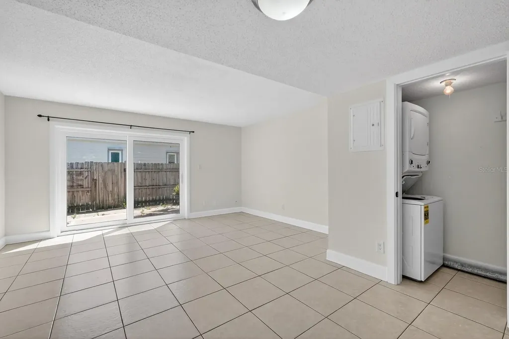 437 N Oleander Avenue Daytona Beach FL 32118