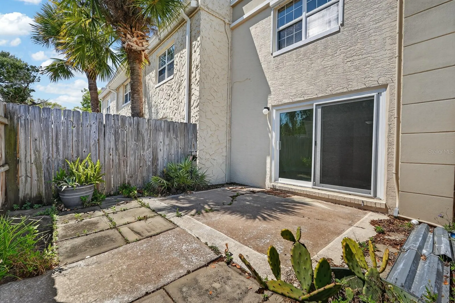 437 N Oleander Avenue Daytona Beach FL 32118