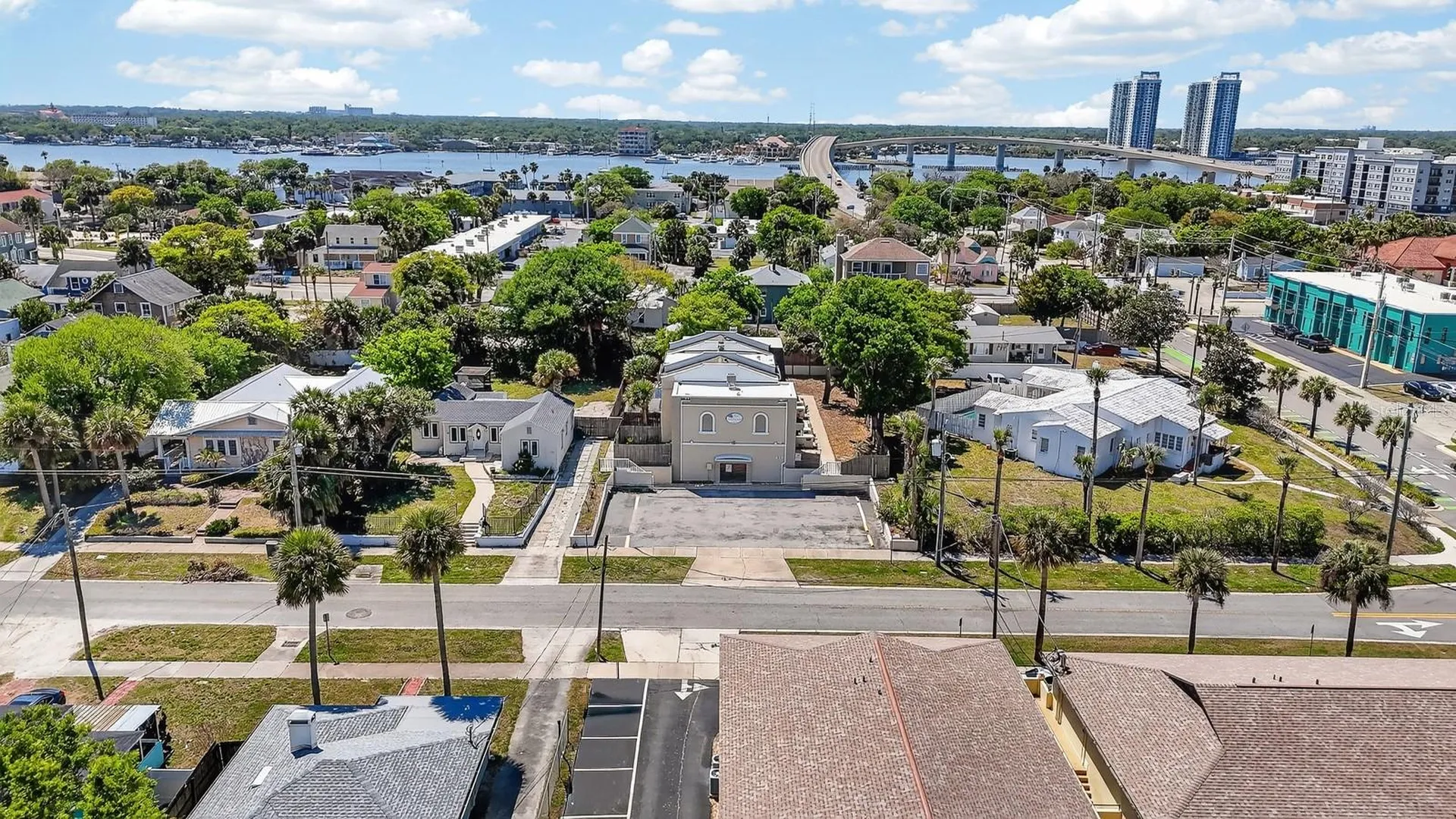 437 N Oleander Avenue Daytona Beach FL 32118