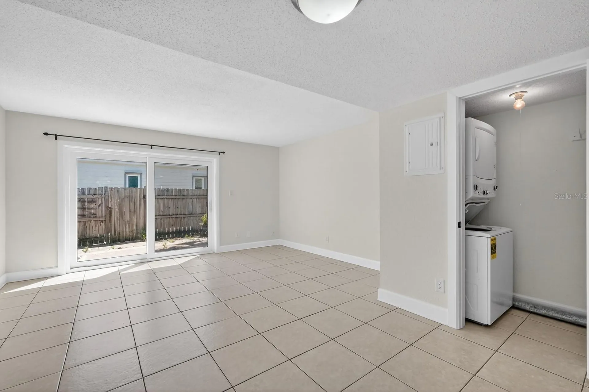 437 N Oleander Avenue Daytona Beach FL 32118
