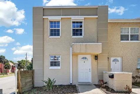 437 N Oleander Avenue Daytona Beach FL 32118