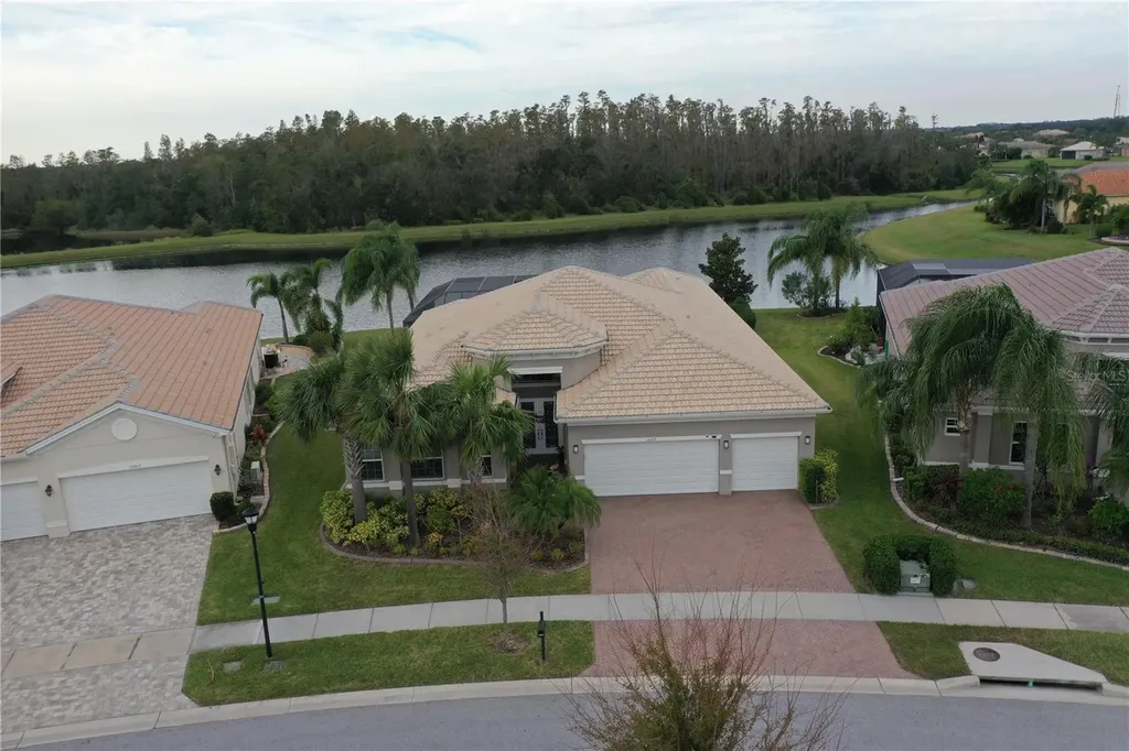 16015 Cape Coral Drive Wimauma FL 33598