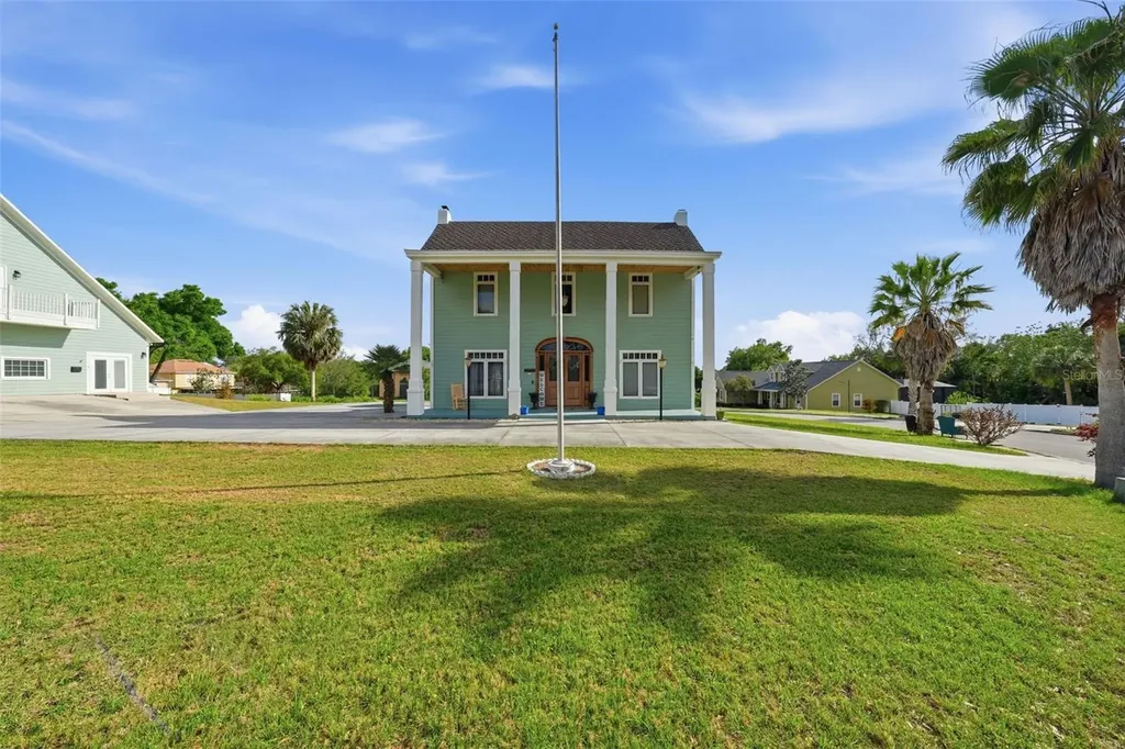 835 Butch Cassidy Lane Eustis FL 32726