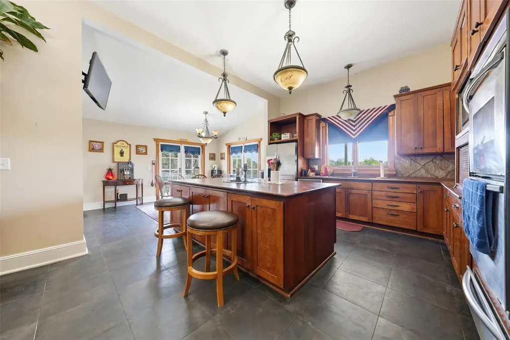 835 Butch Cassidy Lane Eustis FL 32726