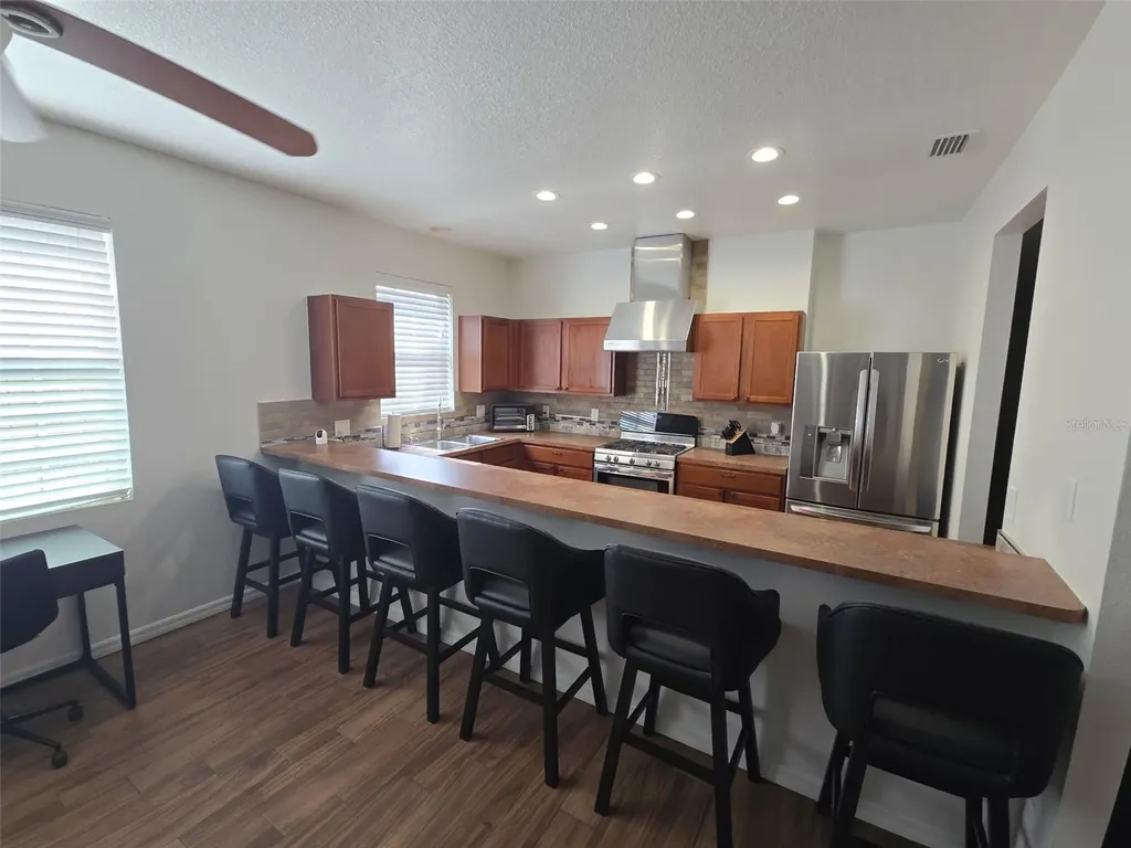 8205 N 12th Street Tampa FL 33604