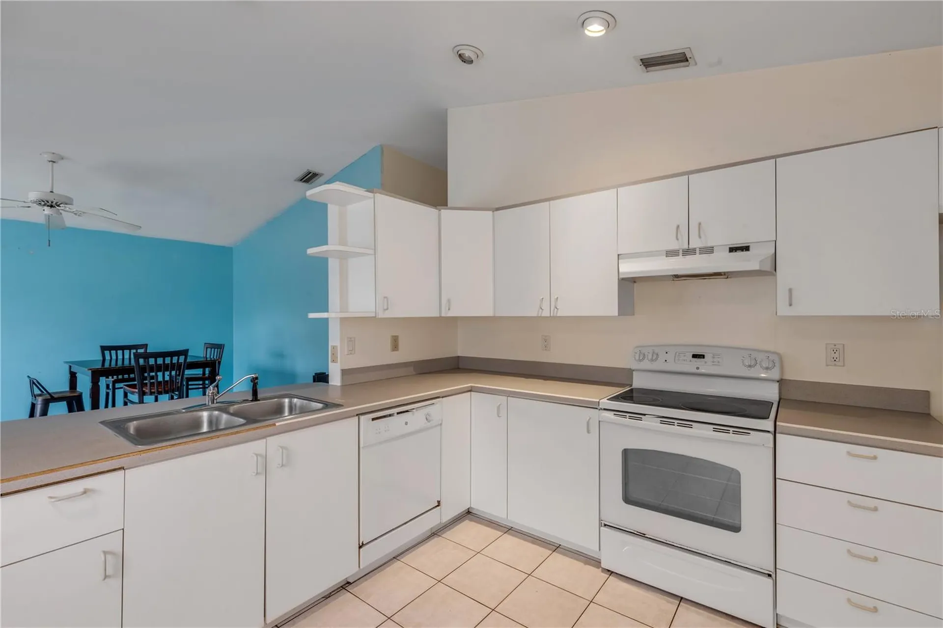 711 River Oaks Circle New Smyrna Beach FL 32169
