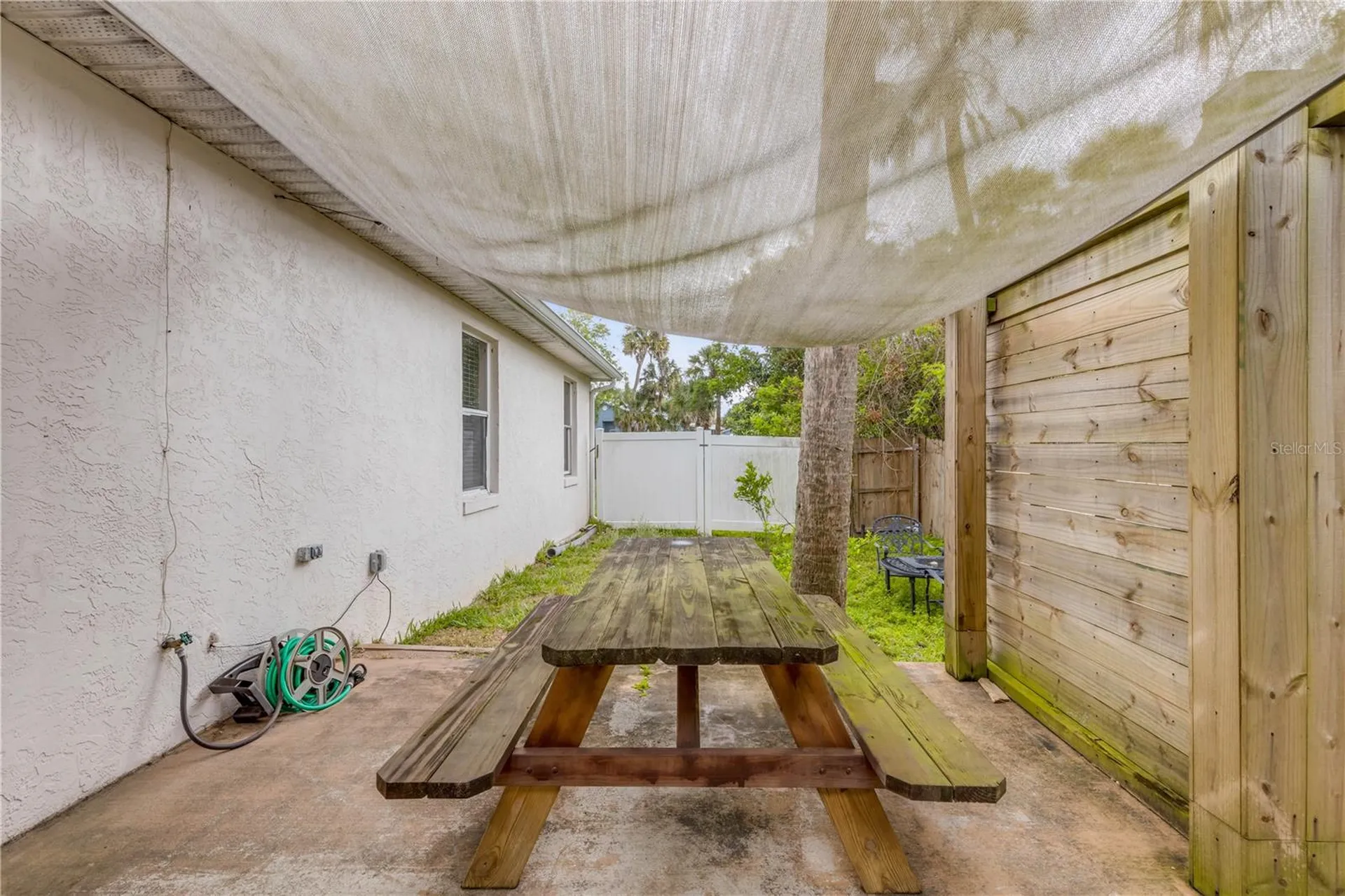 711 River Oaks Circle New Smyrna Beach FL 32169