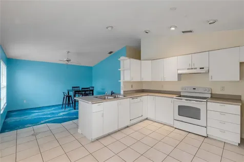 711 River Oaks Circle New Smyrna Beach FL 32169