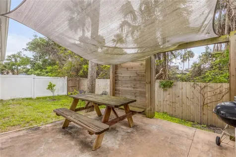 711 River Oaks Circle New Smyrna Beach FL 32169