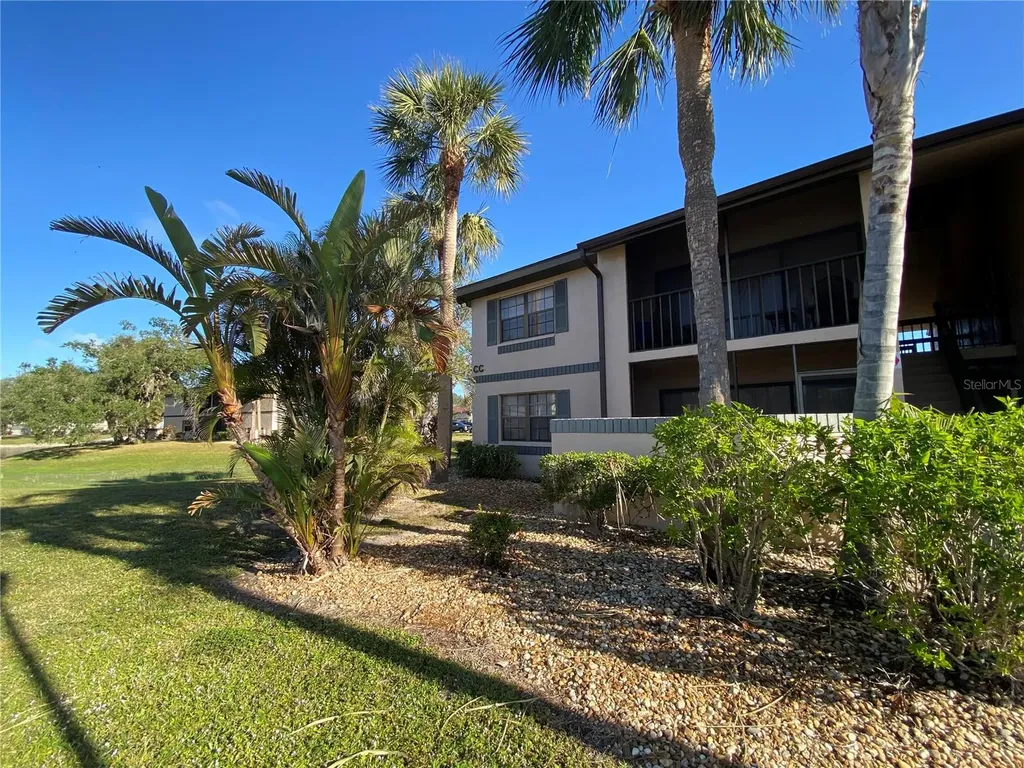 19505 Quesada Avenue Port Charlotte FL 33948