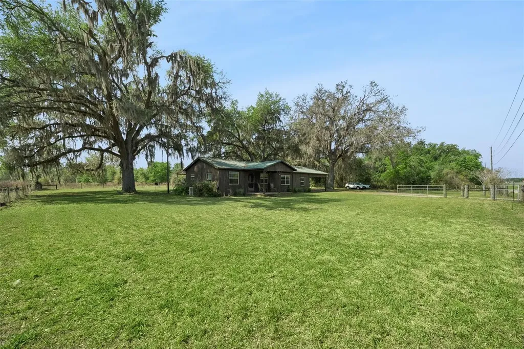 2201 Sr 50 Webster FL 33597