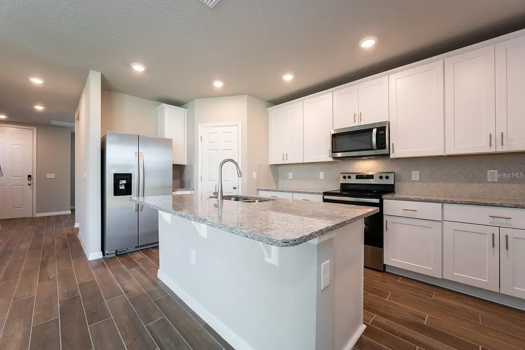 5252 Sanders Oak Trail St Cloud FL 34771