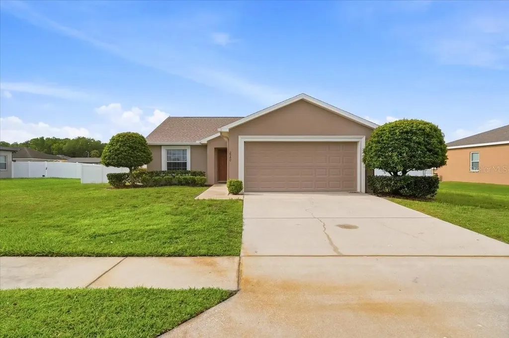 2940 Blackwater Creek Drive Lakeland FL 33810