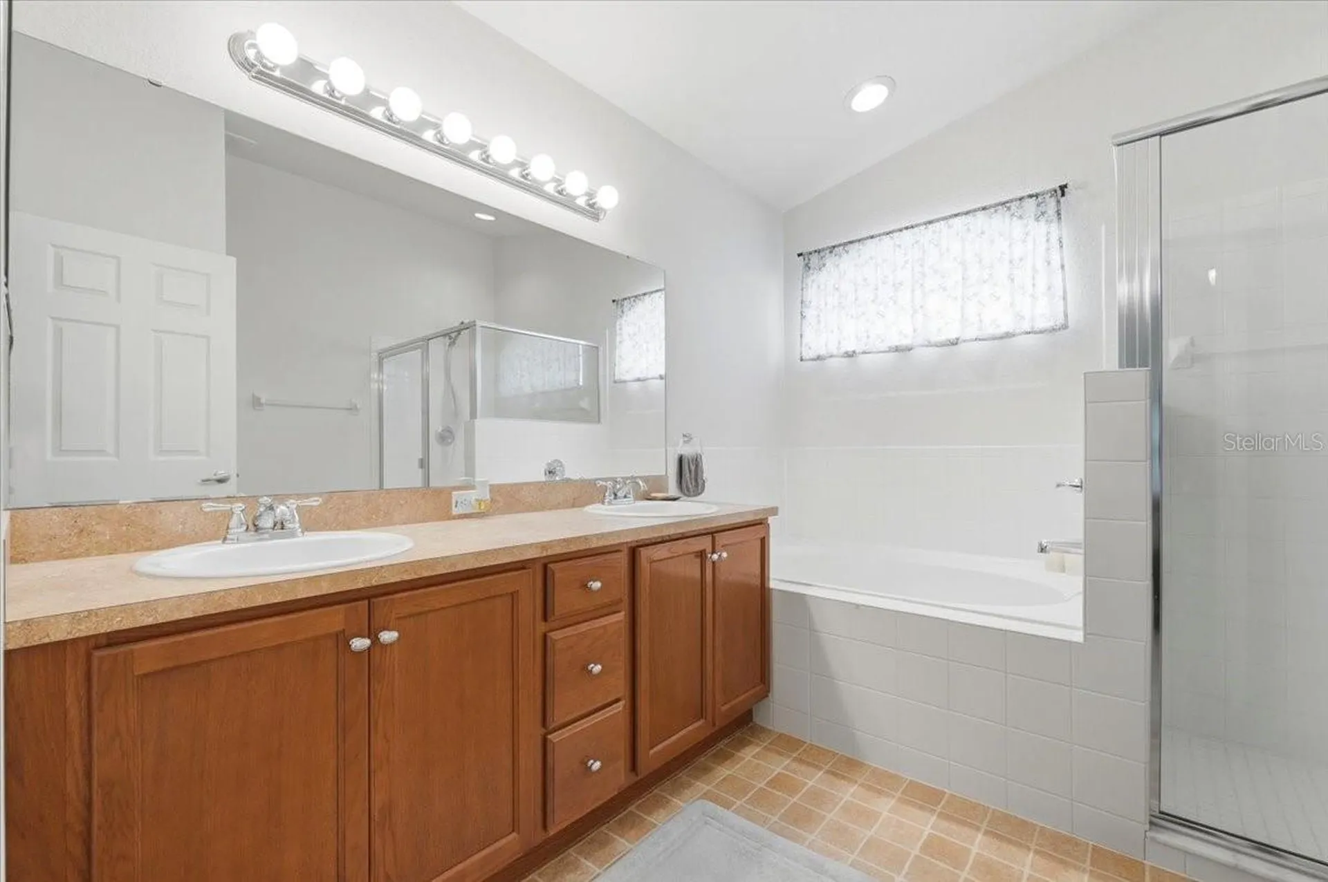 2940 Blackwater Creek Drive Lakeland FL 33810