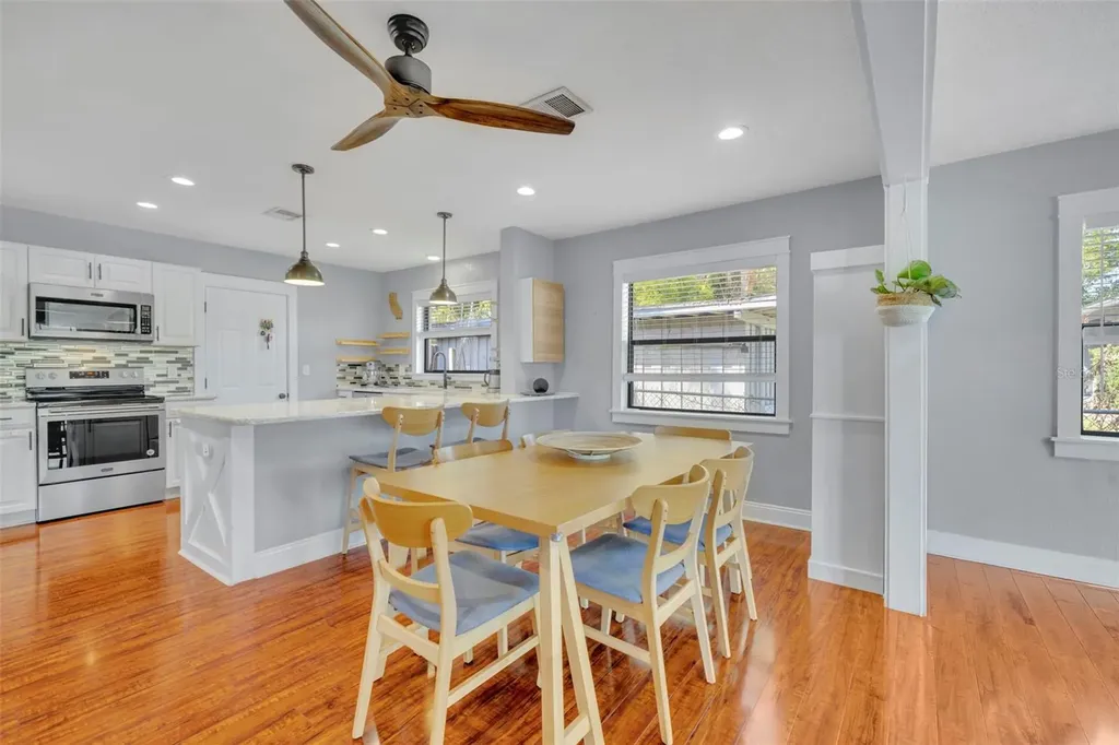 1081 Lake Weldona Drive Orlando FL 32806