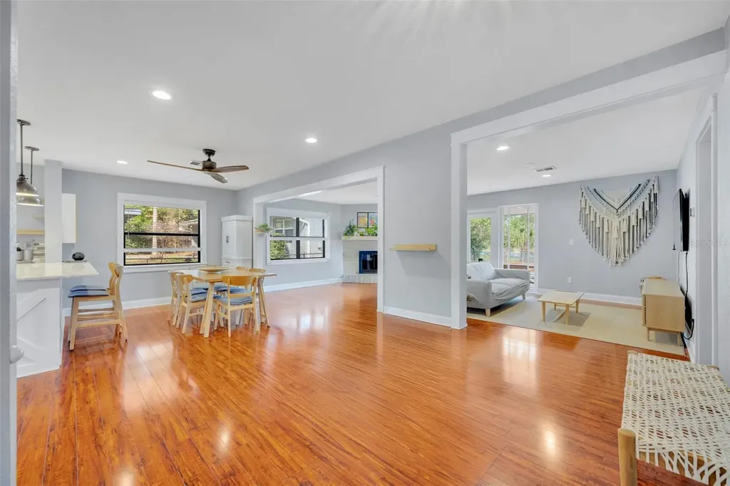 1081 Lake Weldona Drive Orlando FL 32806