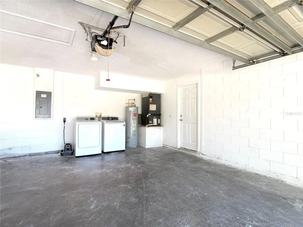 781 Palmera Street Orlando FL 32811