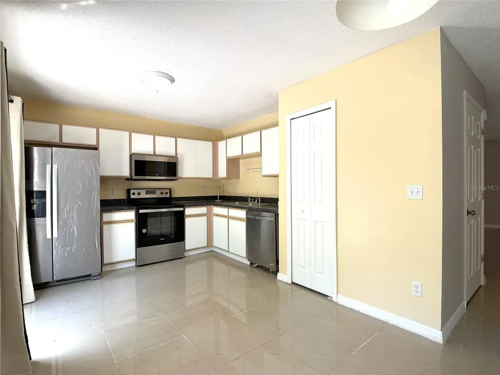 781 Palmera Street Orlando FL 32811