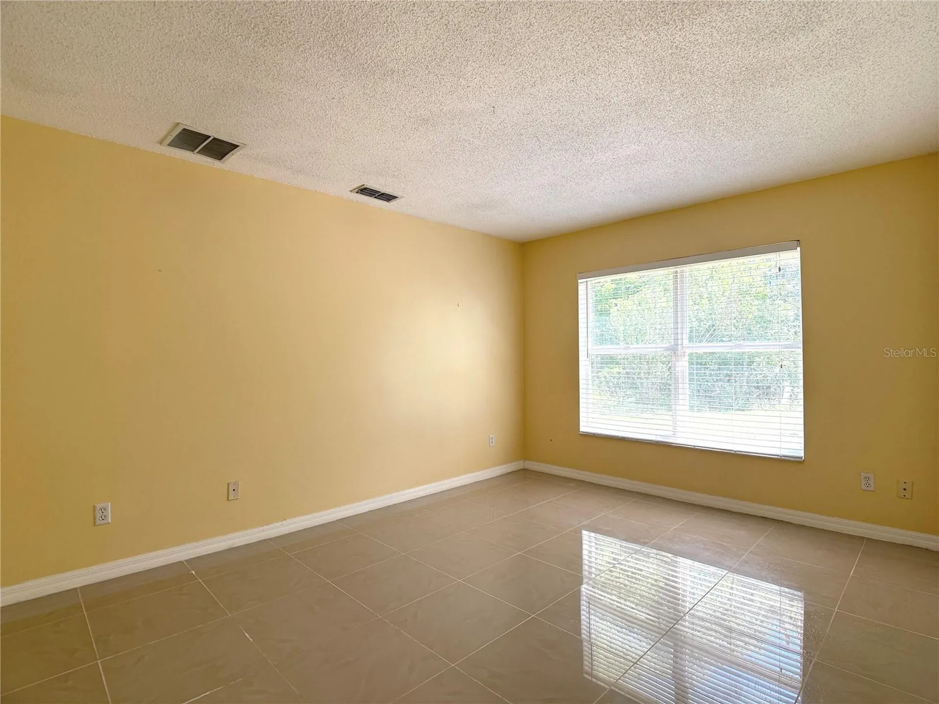 781 Palmera Street Orlando FL 32811