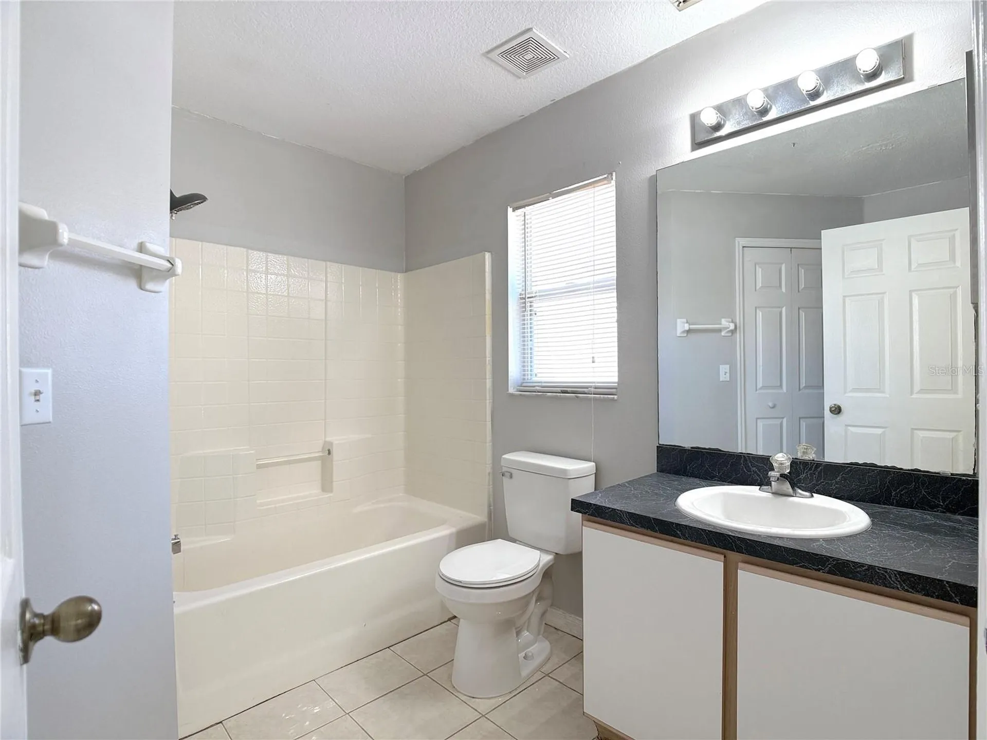 781 Palmera Street Orlando FL 32811