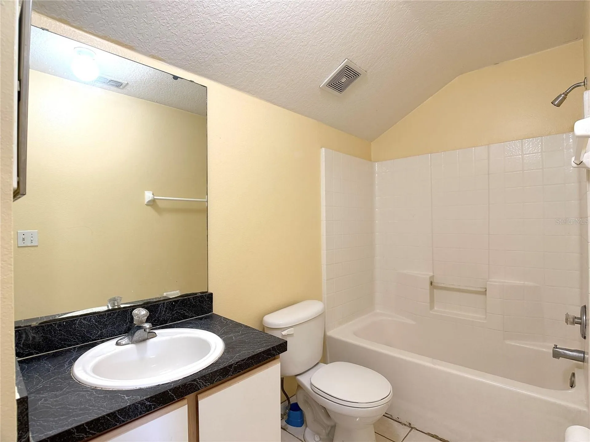 781 Palmera Street Orlando FL 32811