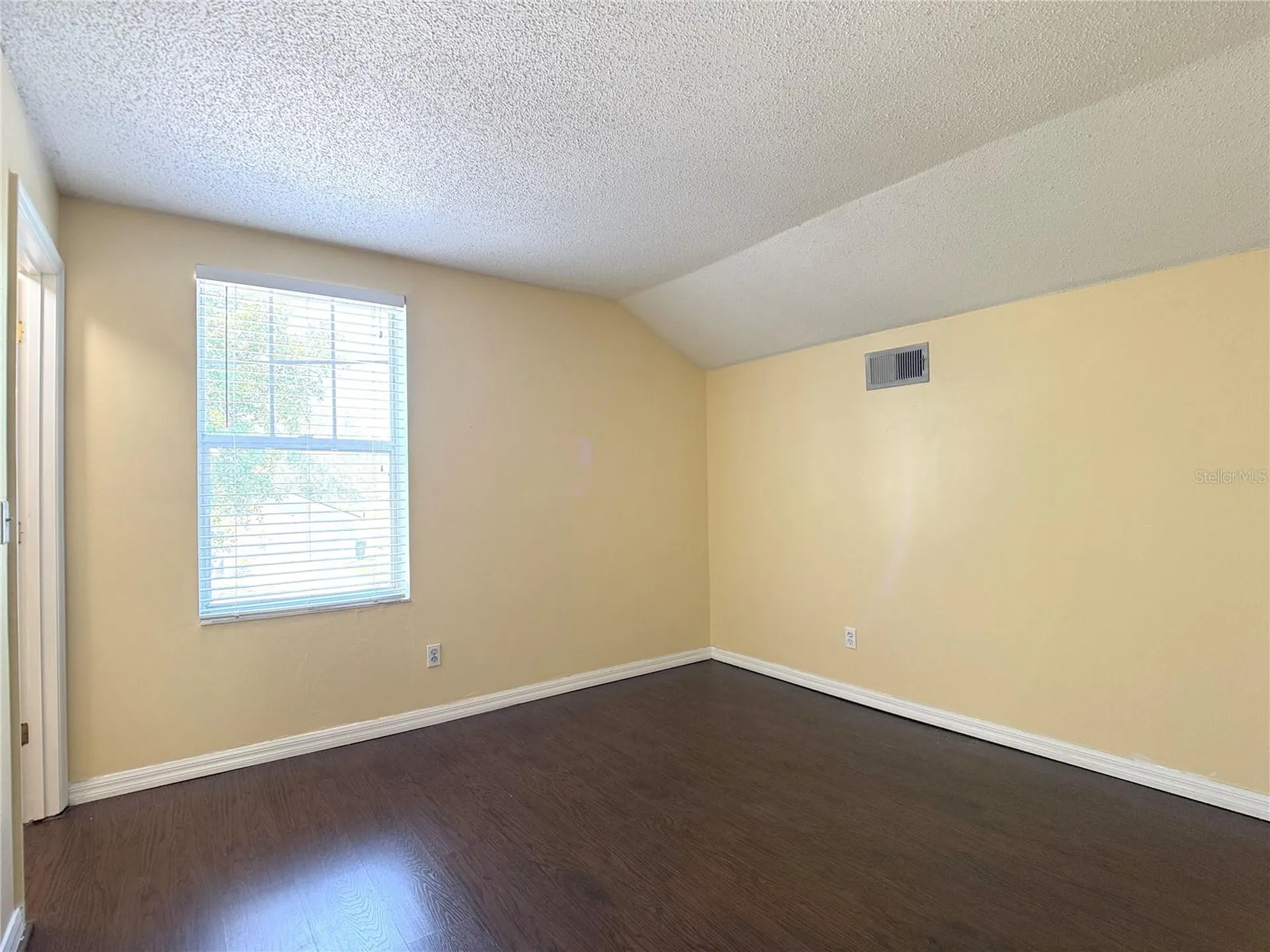 781 Palmera Street Orlando FL 32811