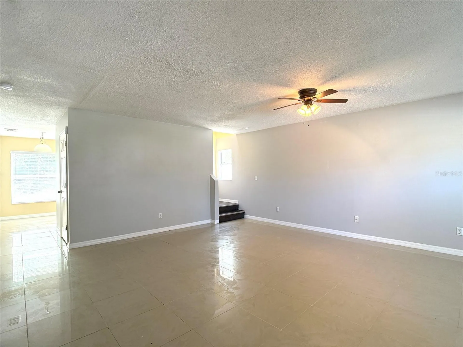 781 Palmera Street Orlando FL 32811