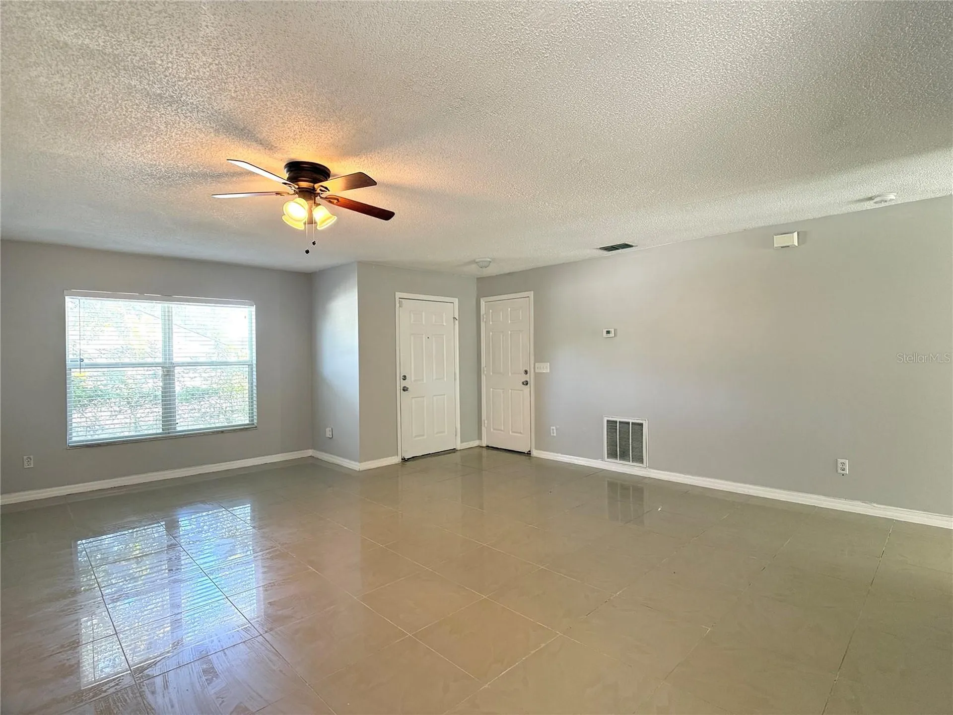 781 Palmera Street Orlando FL 32811