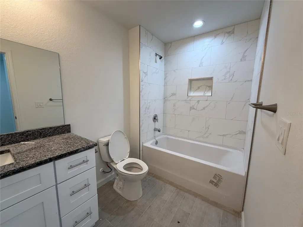 4252 Sunburst Avenue North Port FL 34286