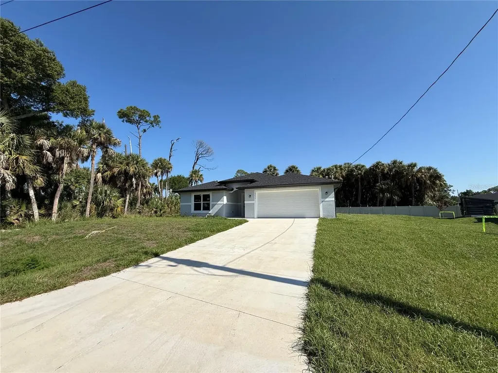 4252 Sunburst Avenue North Port FL 34286