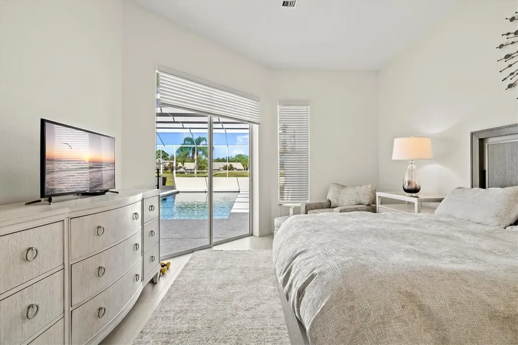 7857 Wilton Crescent Circle University Park FL 34201