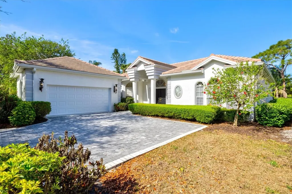 7857 Wilton Crescent Circle University Park FL 34201