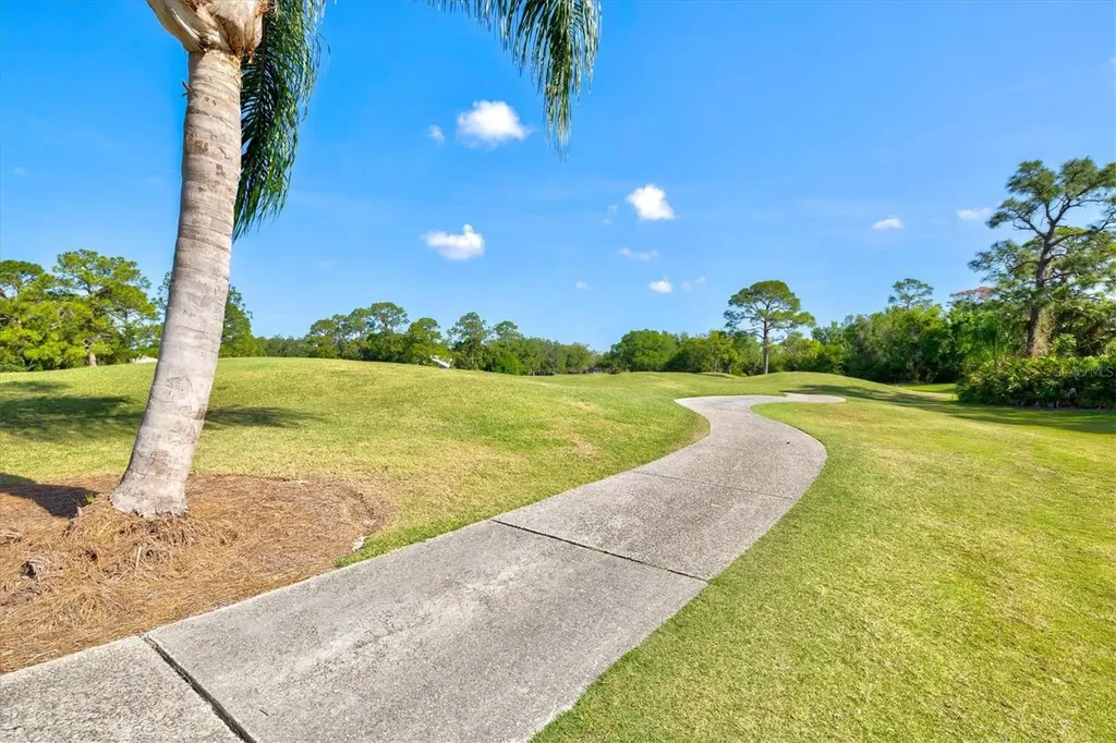 7857 Wilton Crescent Circle University Park FL 34201