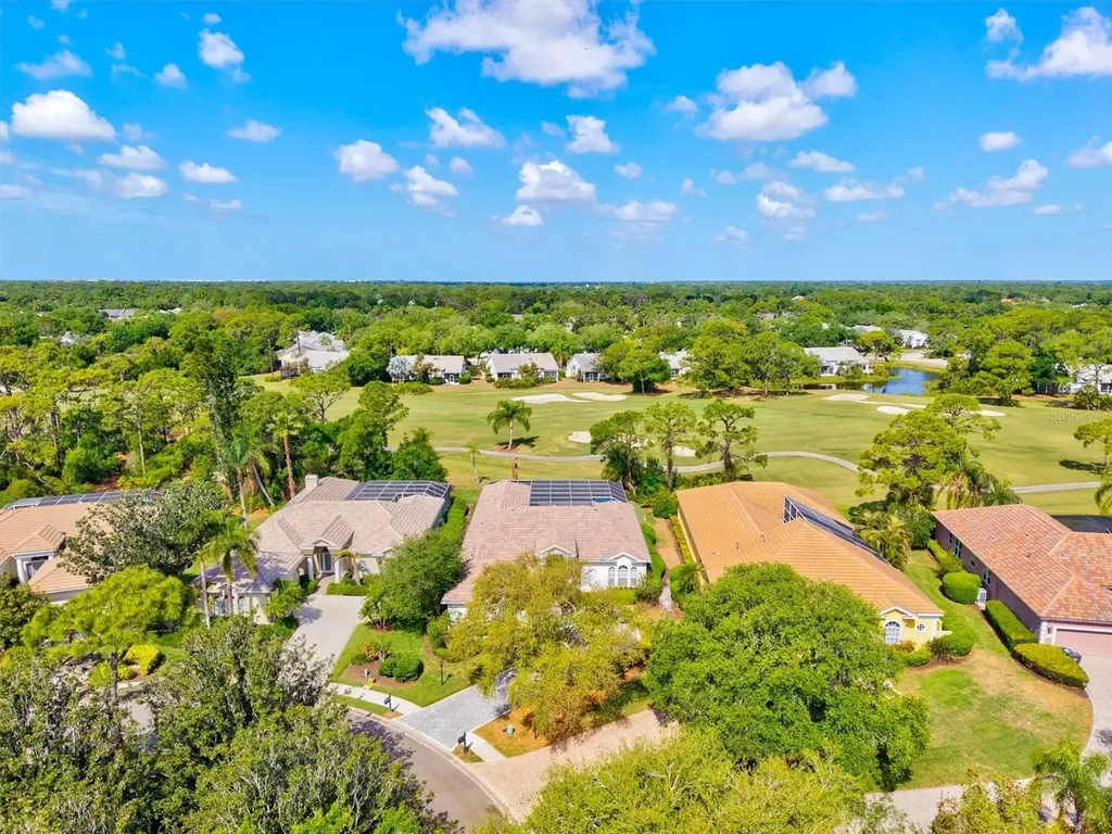 7857 Wilton Crescent Circle University Park FL 34201