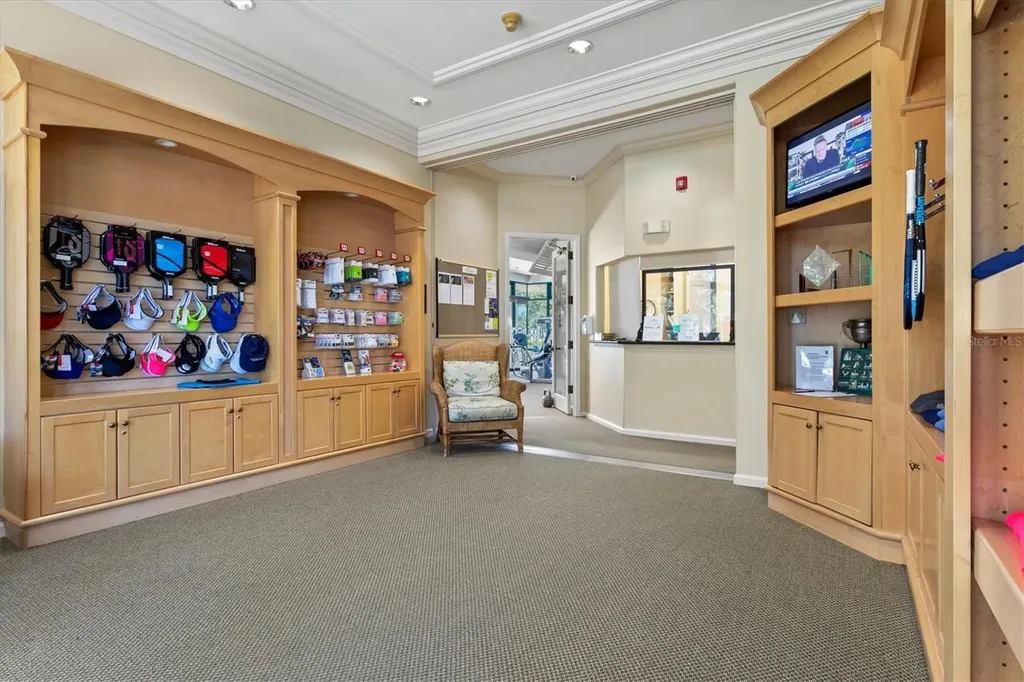 7857 Wilton Crescent Circle University Park FL 34201