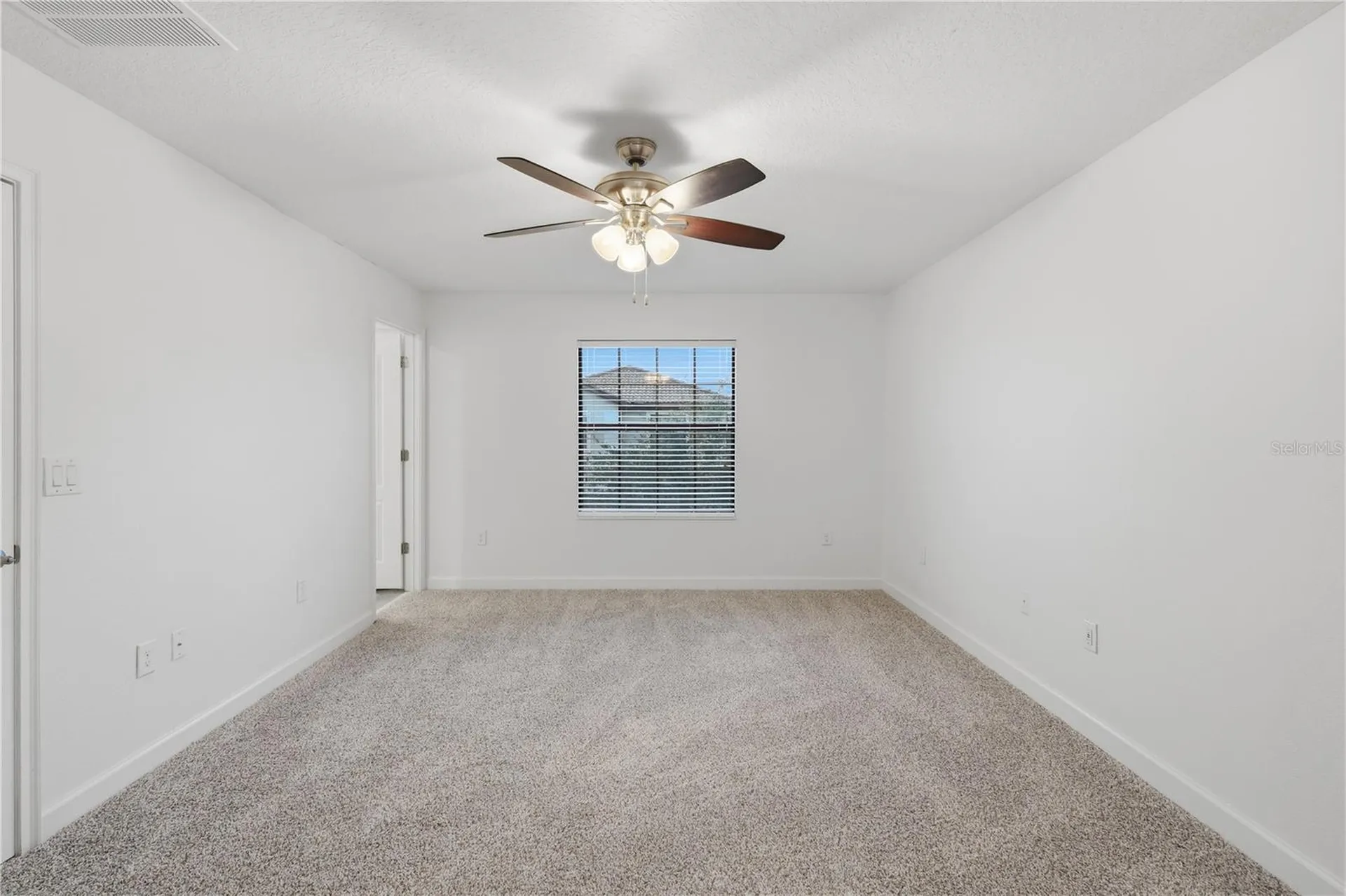 1341 Shinnecock Hills Drive Davenport FL 33896