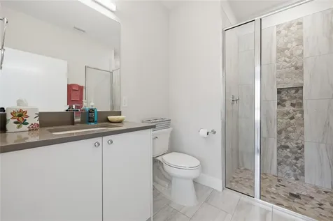 5016 SW 34th Place Gainesville FL 32608