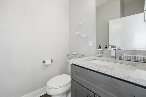 5016 SW 34th Place Gainesville FL 32608