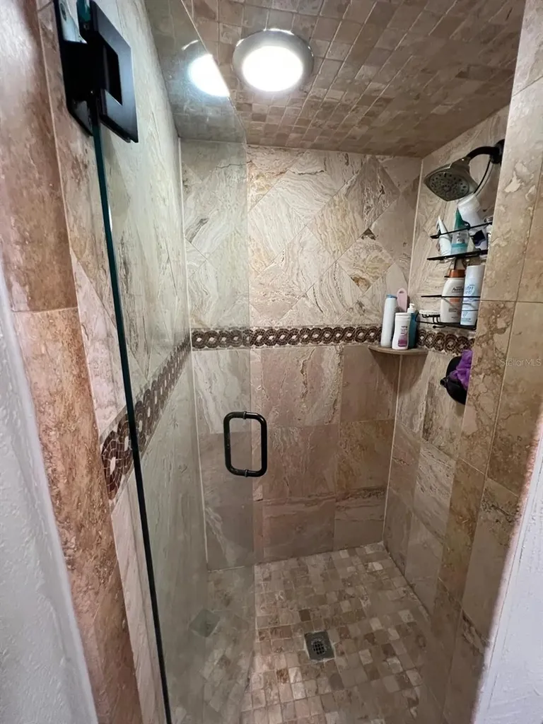 102 Palmetto Court Oldsmar FL 34677