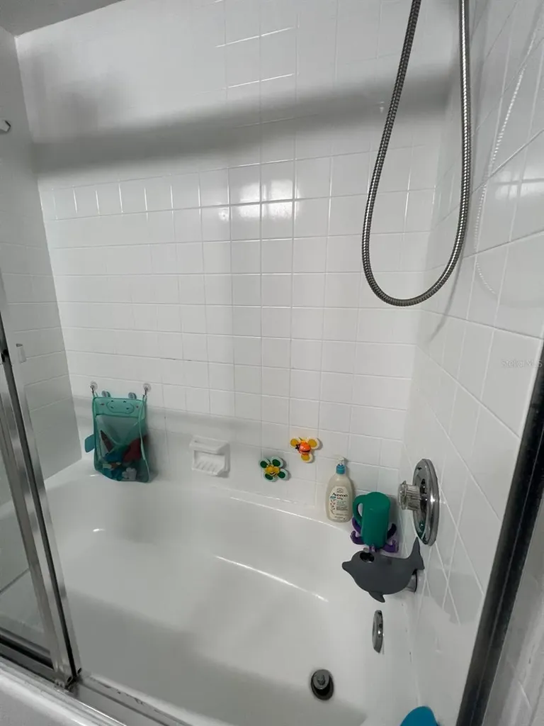 102 Palmetto Court Oldsmar FL 34677