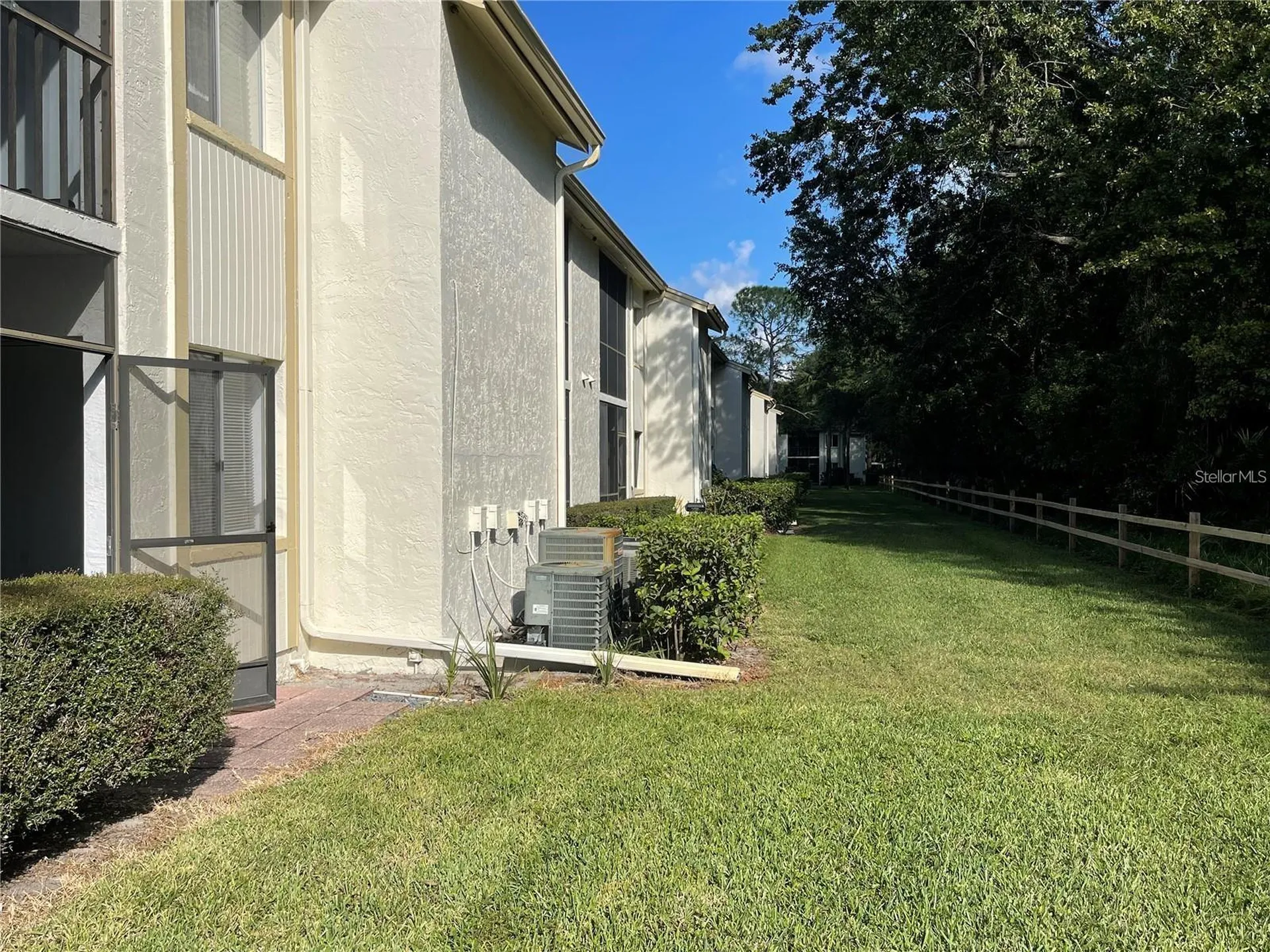 102 Palmetto Court Oldsmar FL 34677