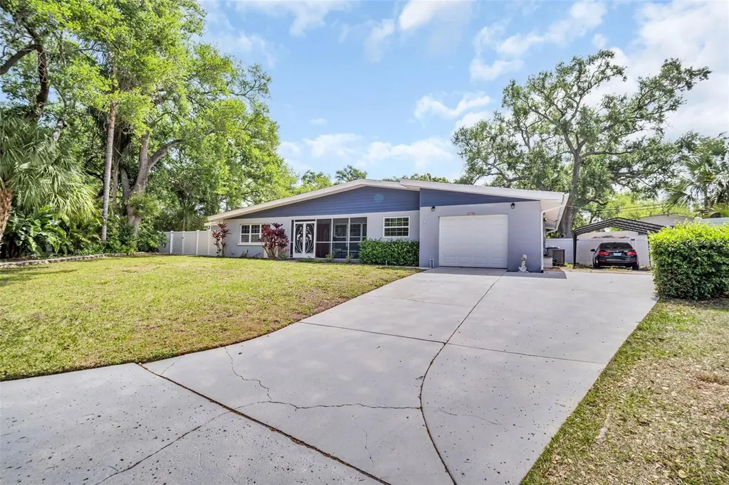 2796 Forest Parkway S Largo FL 33771