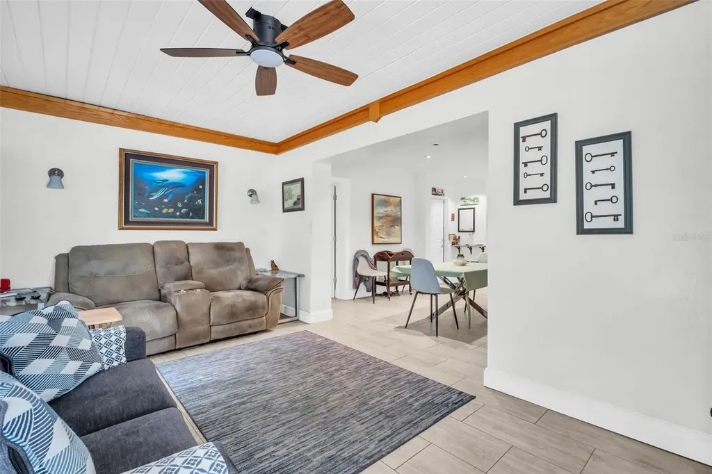 2796 Forest Parkway S Largo FL 33771