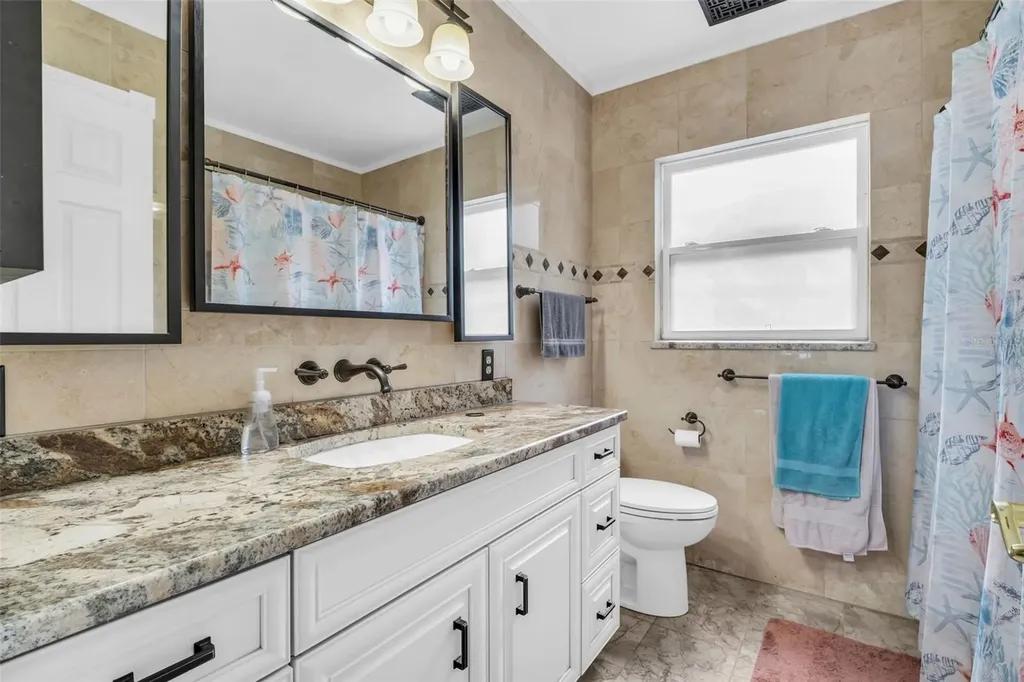 2796 Forest Parkway S Largo FL 33771